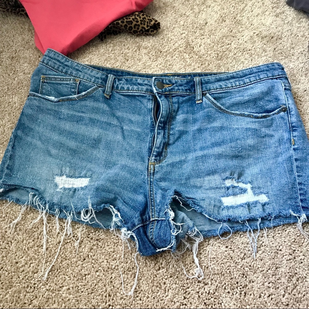 Short denim cutoffs